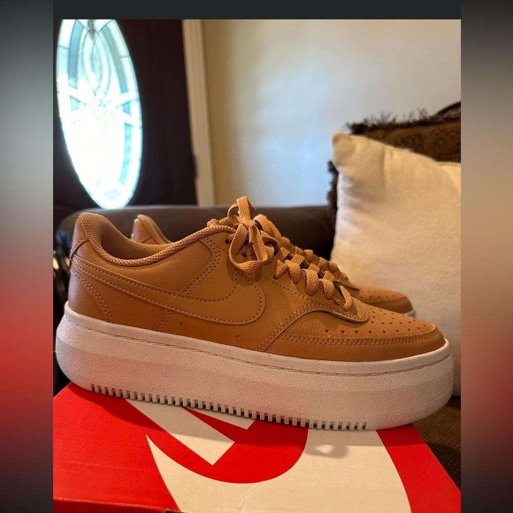 Nike Court Vision Alta- Cognac
